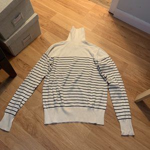 H&M Sweater